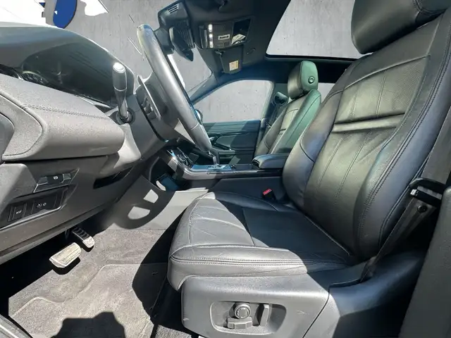Land Rover Range Rover Evoque view 12
