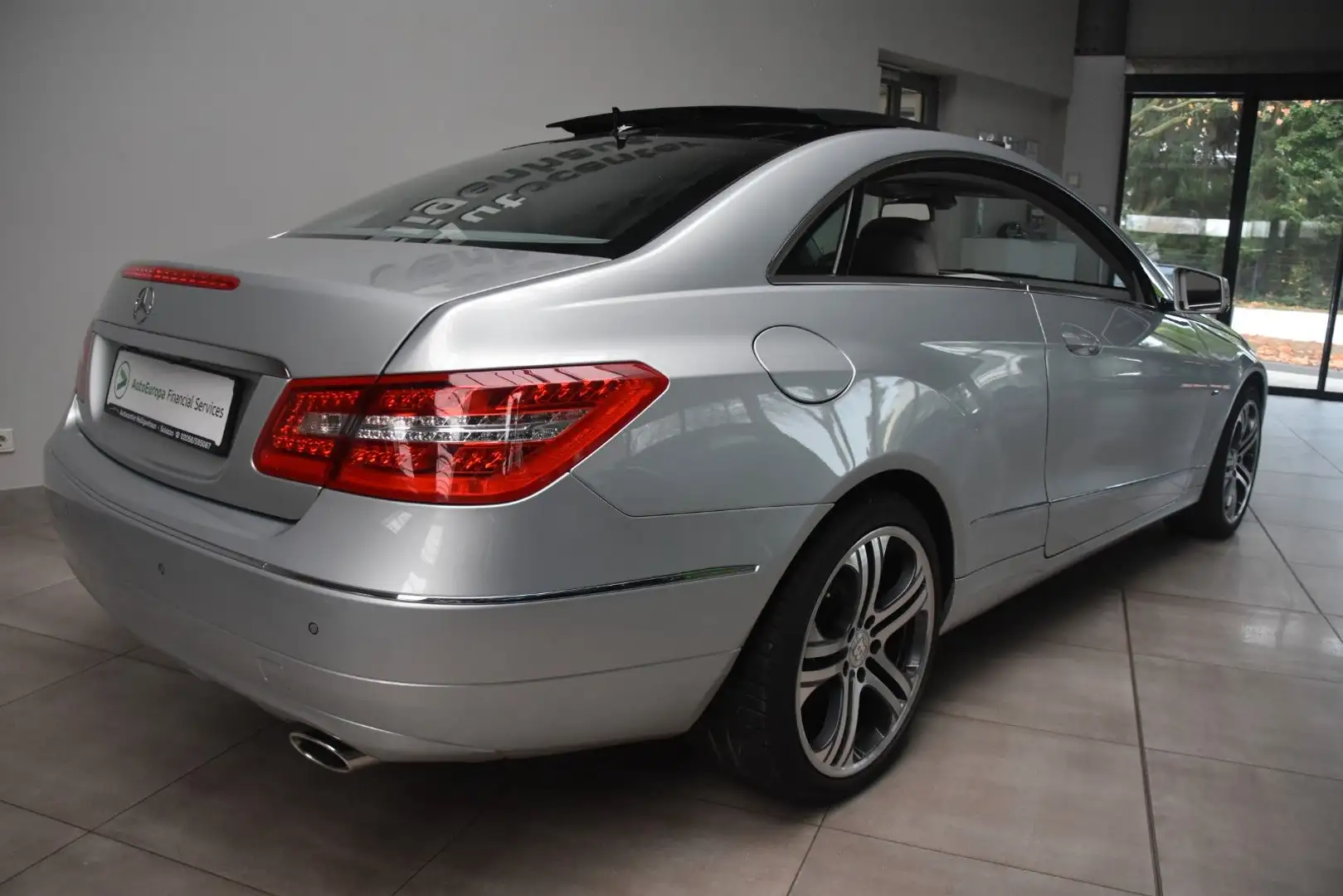 Mercedes-Benz E 350 CDI Coupe Navi Kamera Xenon Pano Memory Silber - 2