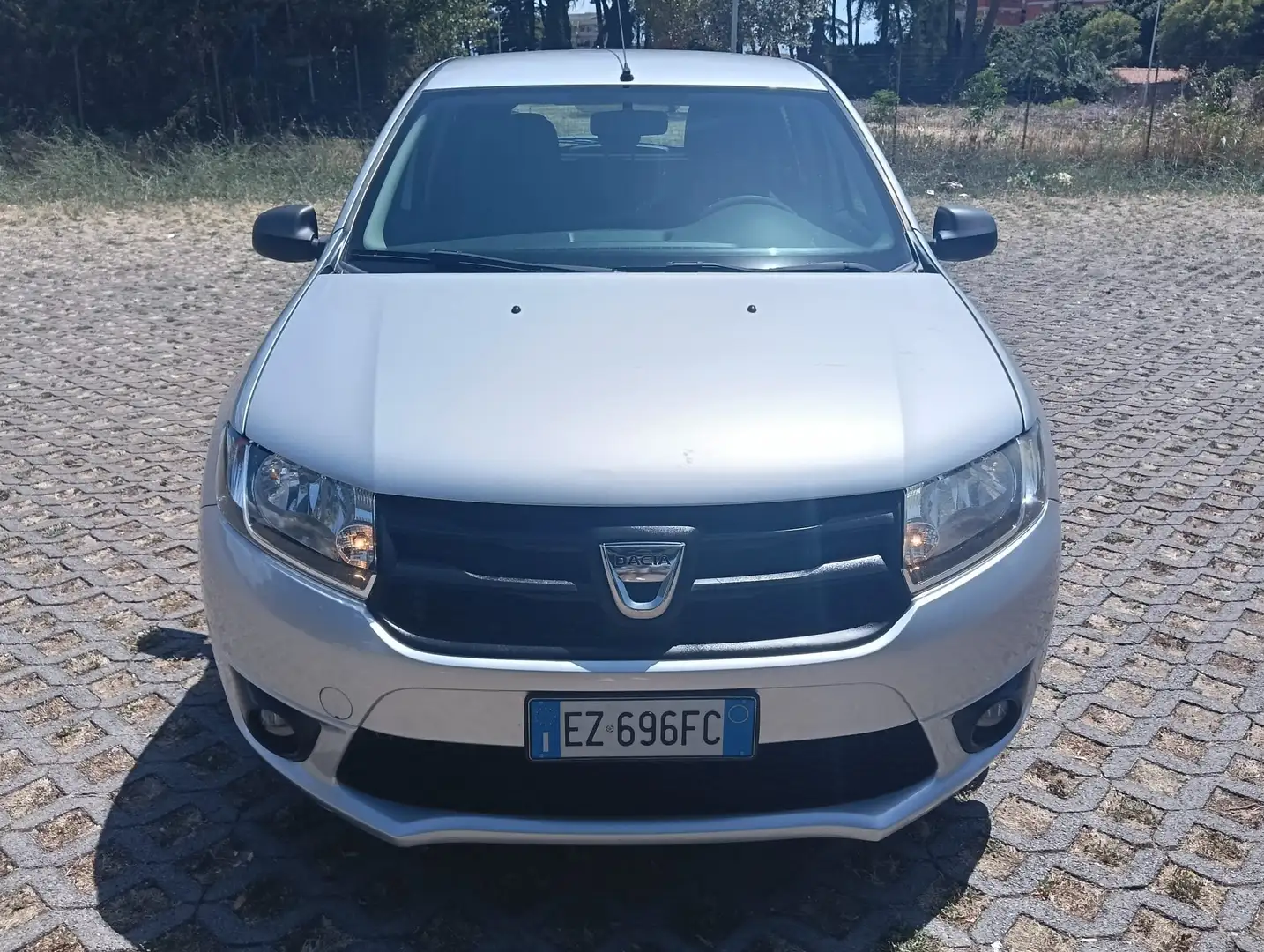 Dacia Sandero II 2013 1.2 Ambiance 75cv SOLO 26 MILA KM - 2