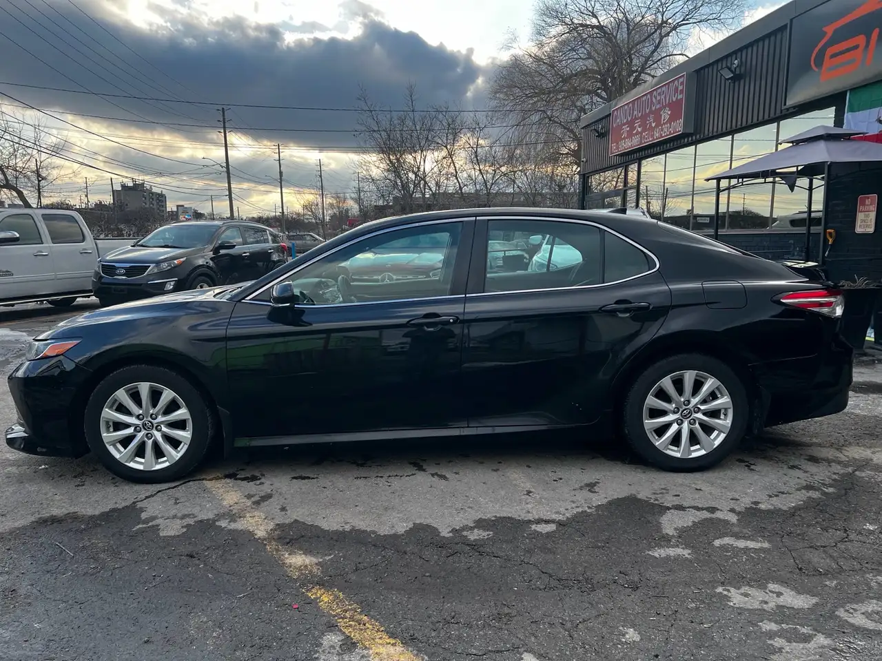 Toyota Camry снимка Toyota Camry
