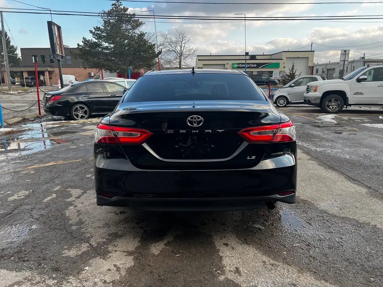 Toyota Camry снимка Toyota Camry