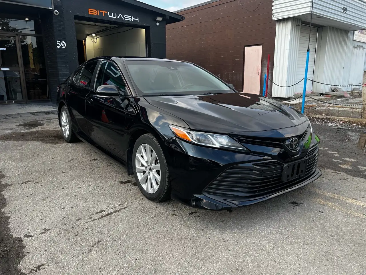 Toyota Camry снимка Toyota Camry