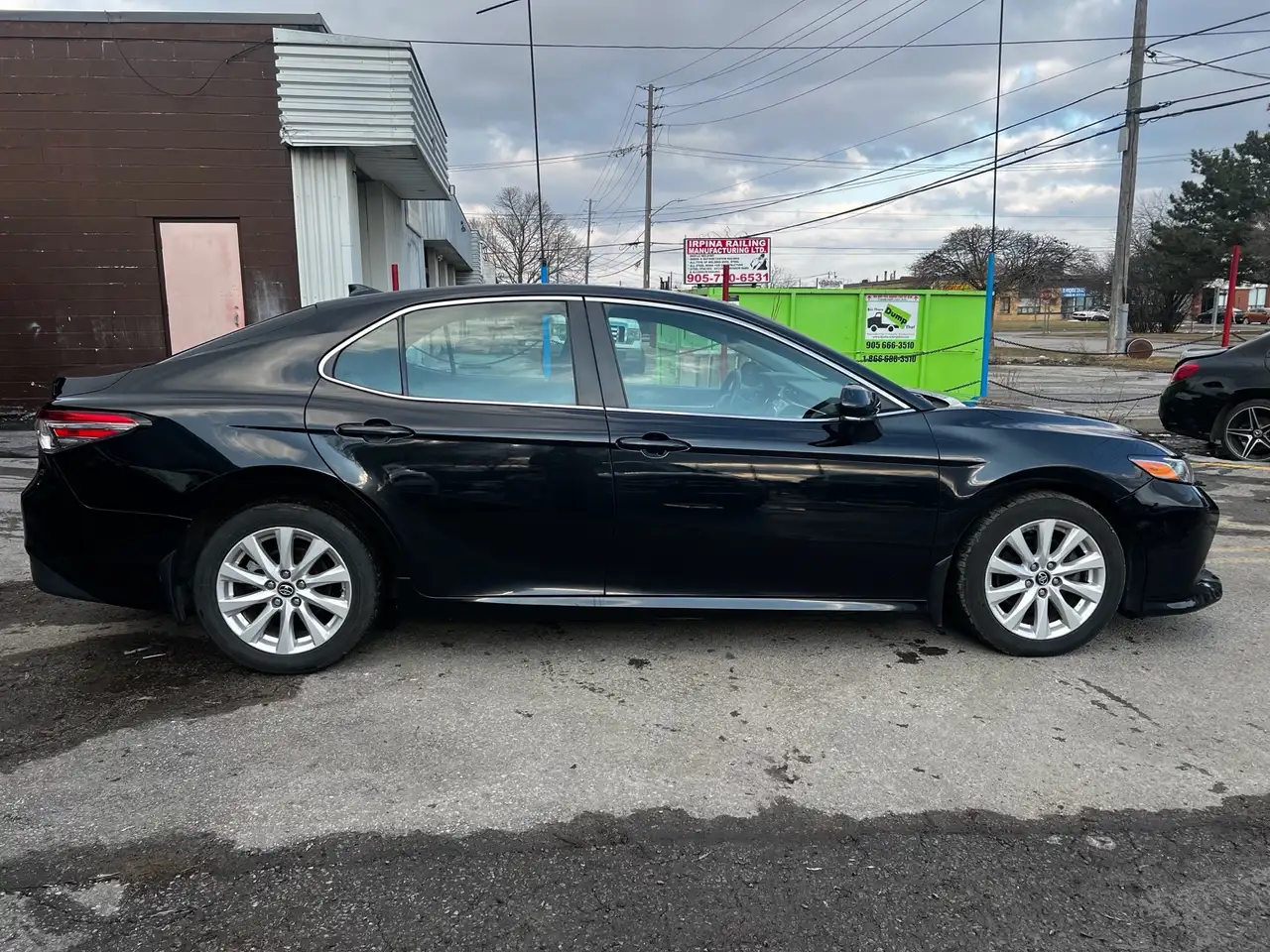 Toyota Camry снимка Toyota Camry