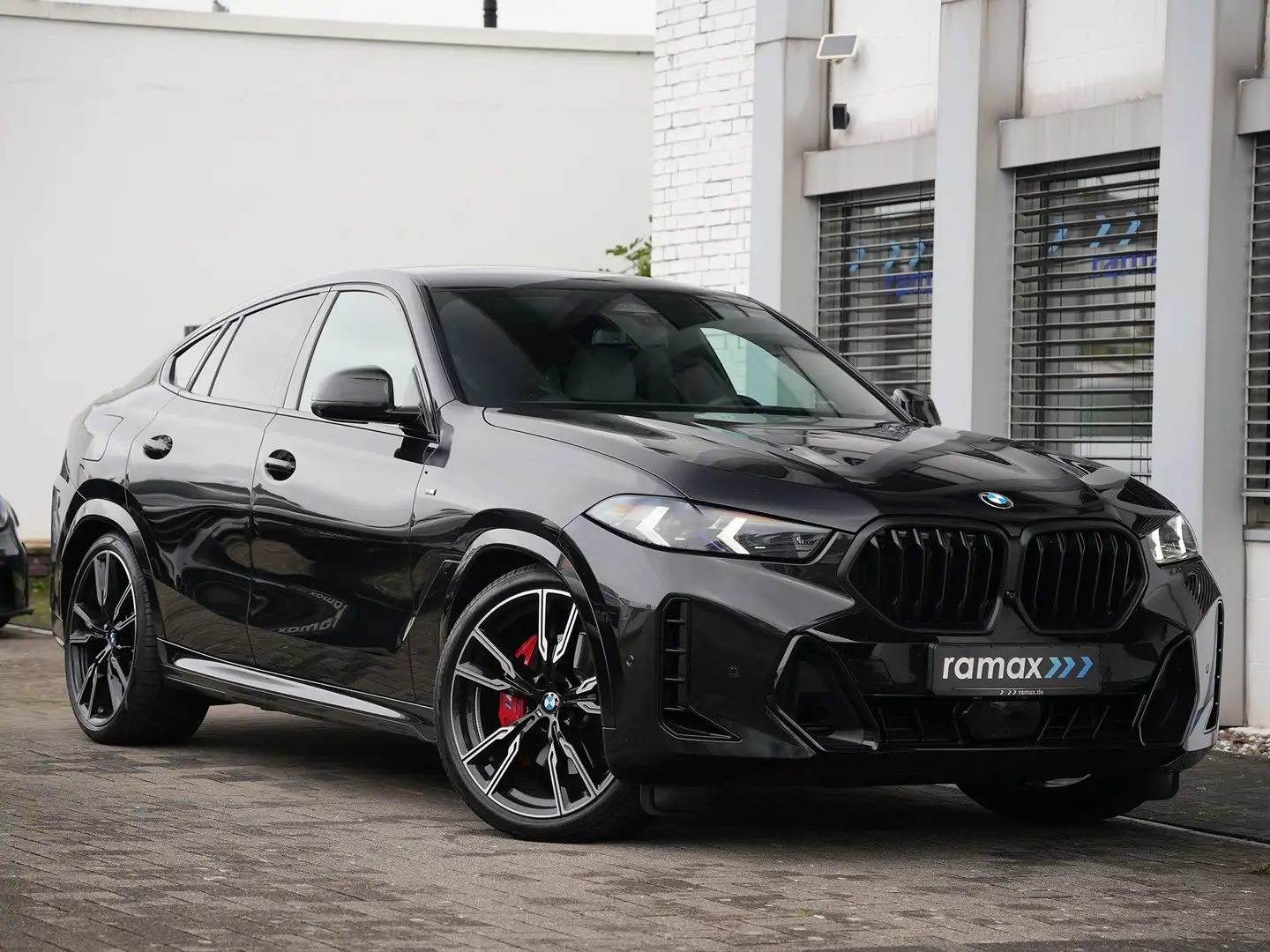 BMW X6 xDrive30d M SPORT PRO-LUFTF.-PANO-22M-SILVERSTONE Noir - 2
