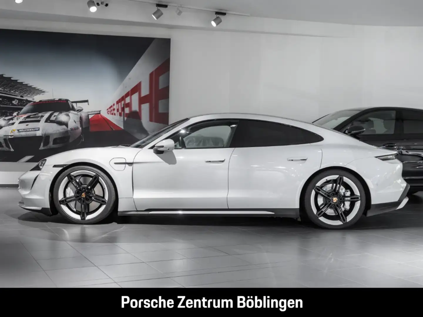 Porsche Taycan Turbo Surround-View InnoDrive LED-Matrix Weiß - 2