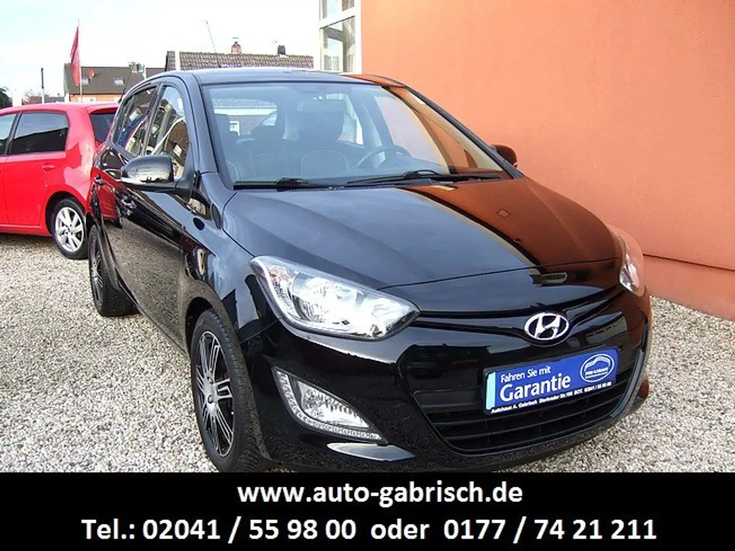 Hyundai i20 Classic,KLIMAAUTOMATIK,TEILLEDER,SITZHEIZUNG Schwarz - 1