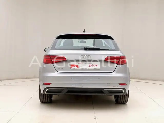 Audi A3 view 4