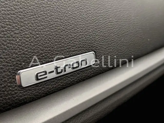 Audi A3 view 11