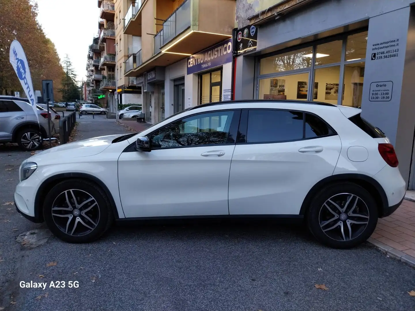 Mercedes-Benz GLA 200 GLA 200 d Sport auto Blanc - 2