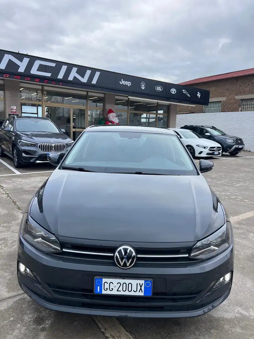 Volkswagen Polo Polo VI 2017 5p 1.0 evo Comfortline 80cv Grigio - 2