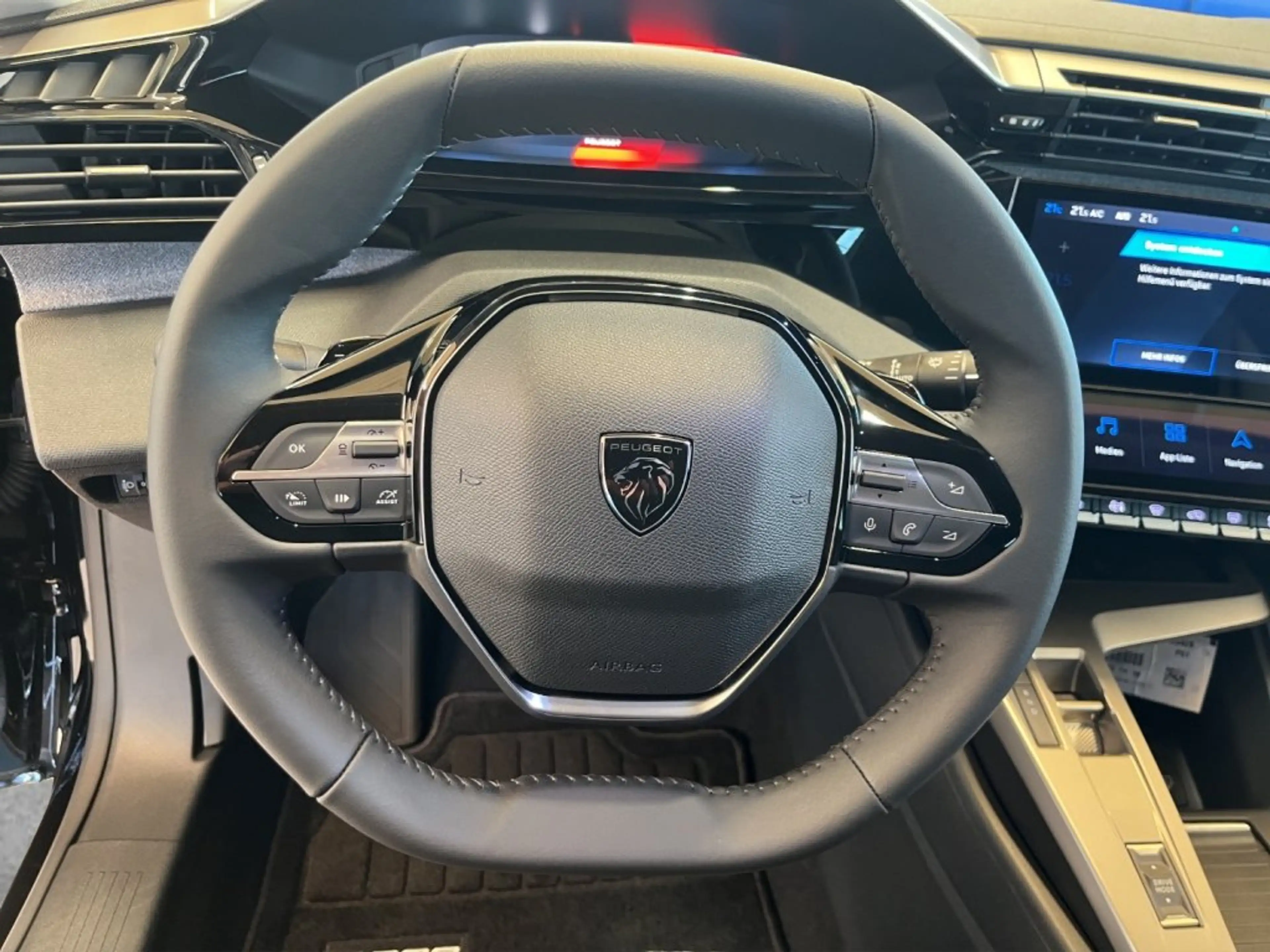 Peugeot 308 E-308 Allure Elektro 156 58 kWh — photo 10