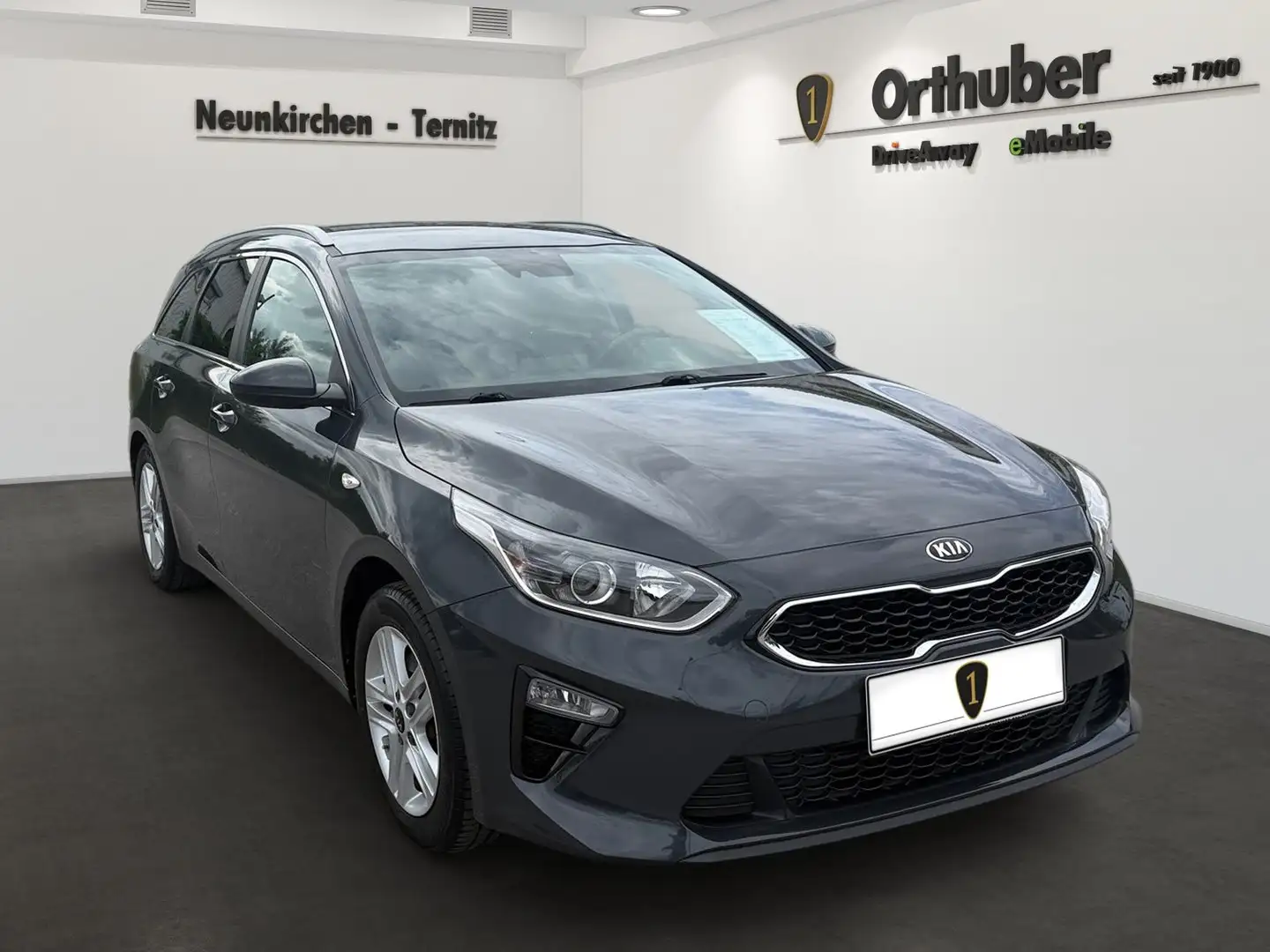 Kia Ceed / cee'd Kia ceed SW 1,0 TGDI ISG Silber Grau - 2