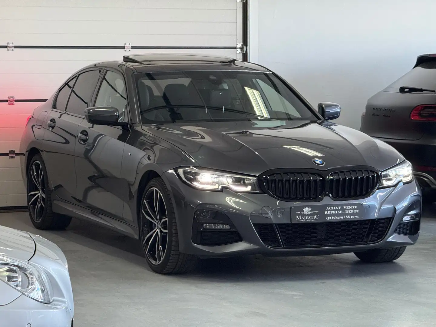 BMW 330 330e 292 ch M-sport Grijs - 1