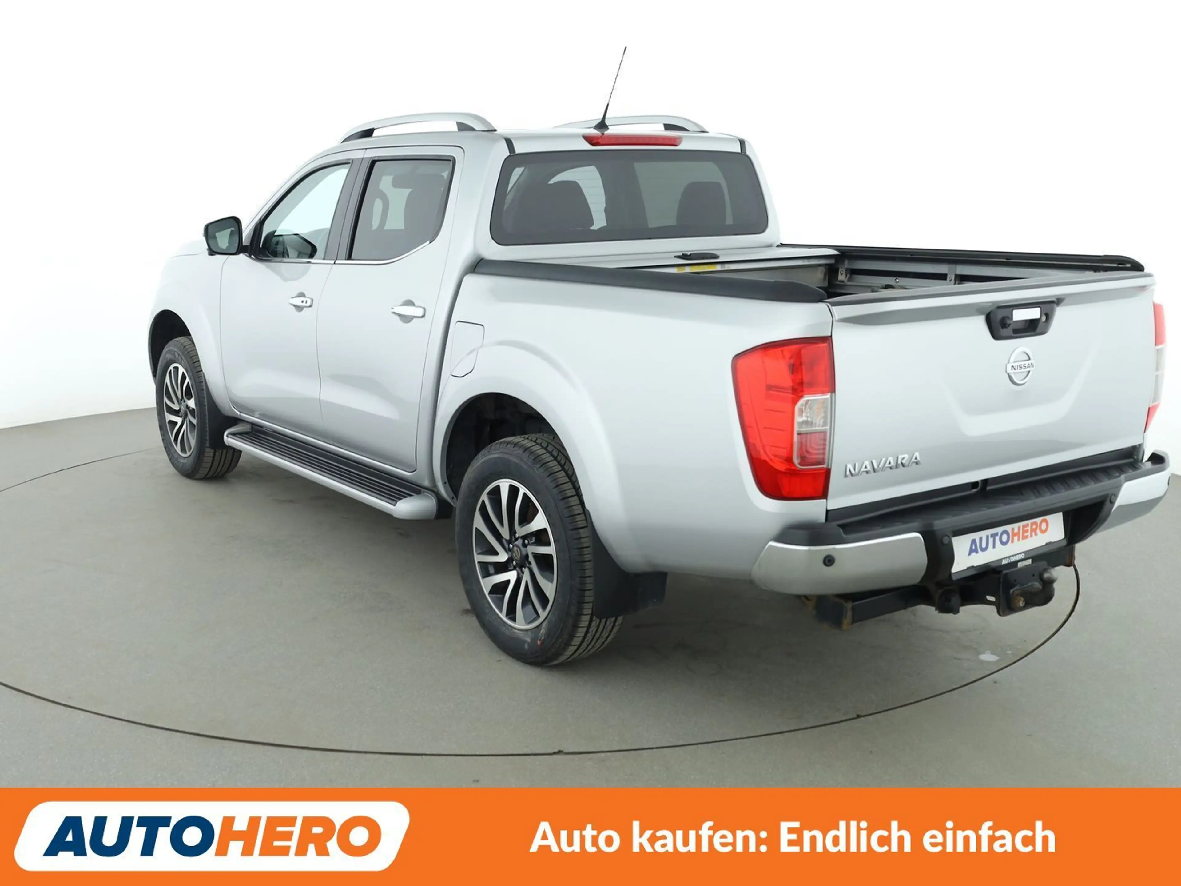 Nissan NP300 2.3 dCi Tekna Double Cab 4x4 Aut.*NAV*TEMP*CAM*AHK — photo 4