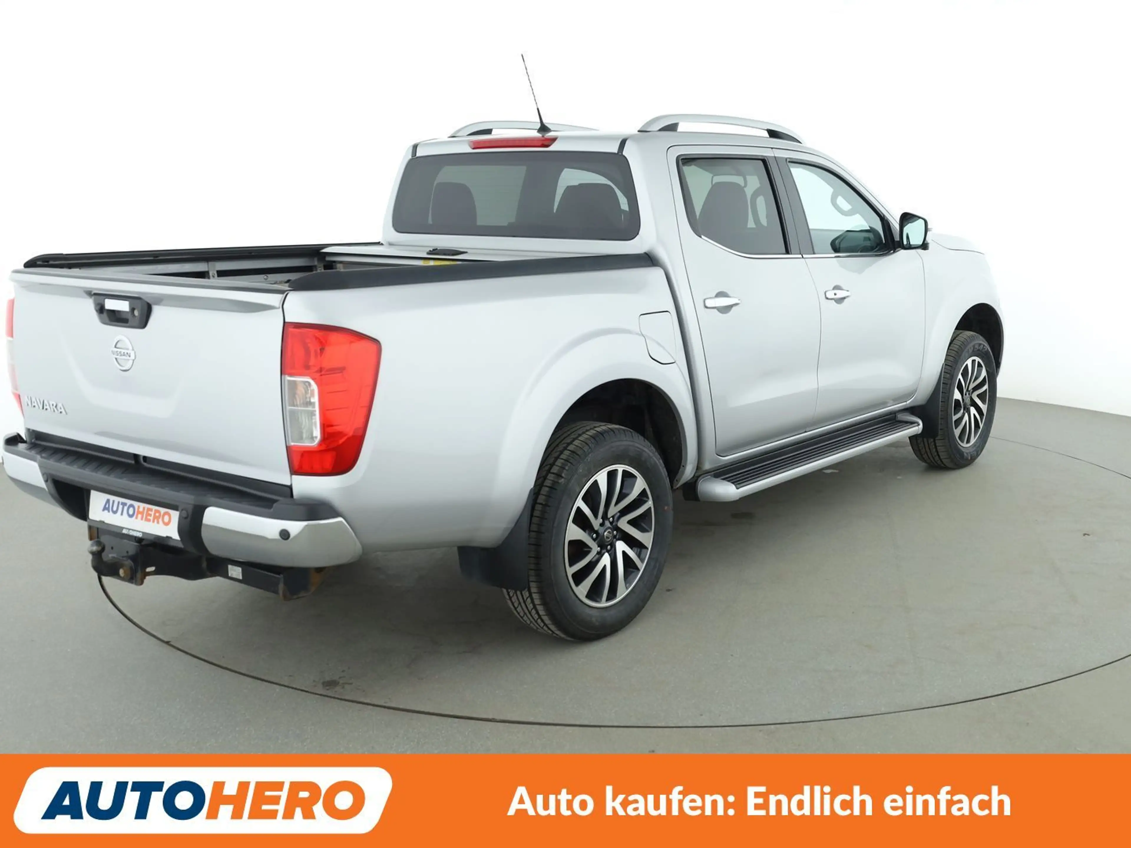 Nissan NP300 2.3 dCi Tekna Double Cab 4x4 Aut.*NAV*TEMP*CAM*AHK — photo 6