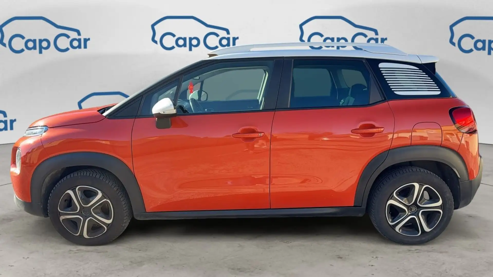 Citroen C3 Aircross 1.2 PureTech 110 Feel Orange - 2