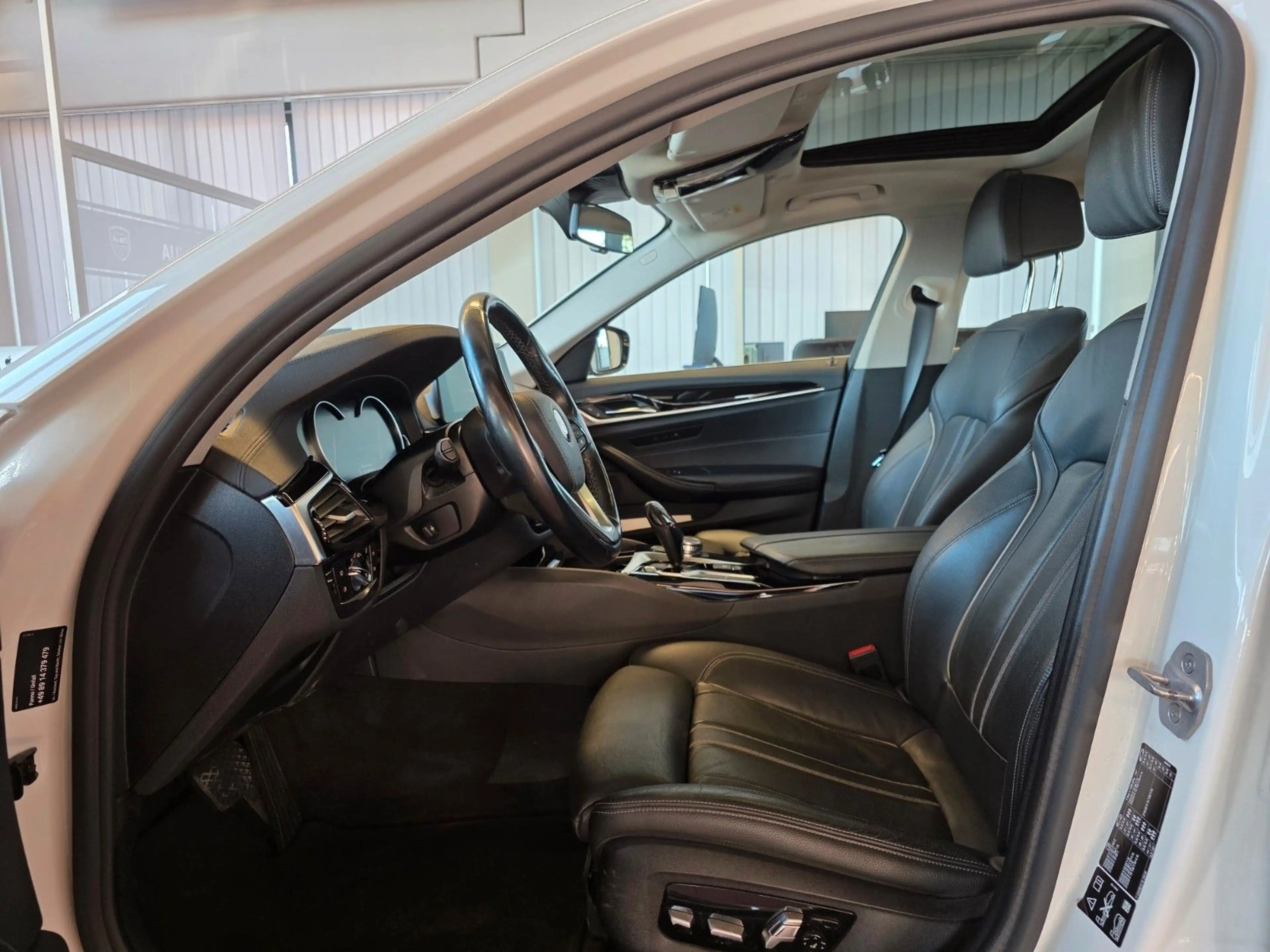 BMW 540 i xDrive Luxury Line+Assistant Plus+LED+ACC — photo 11