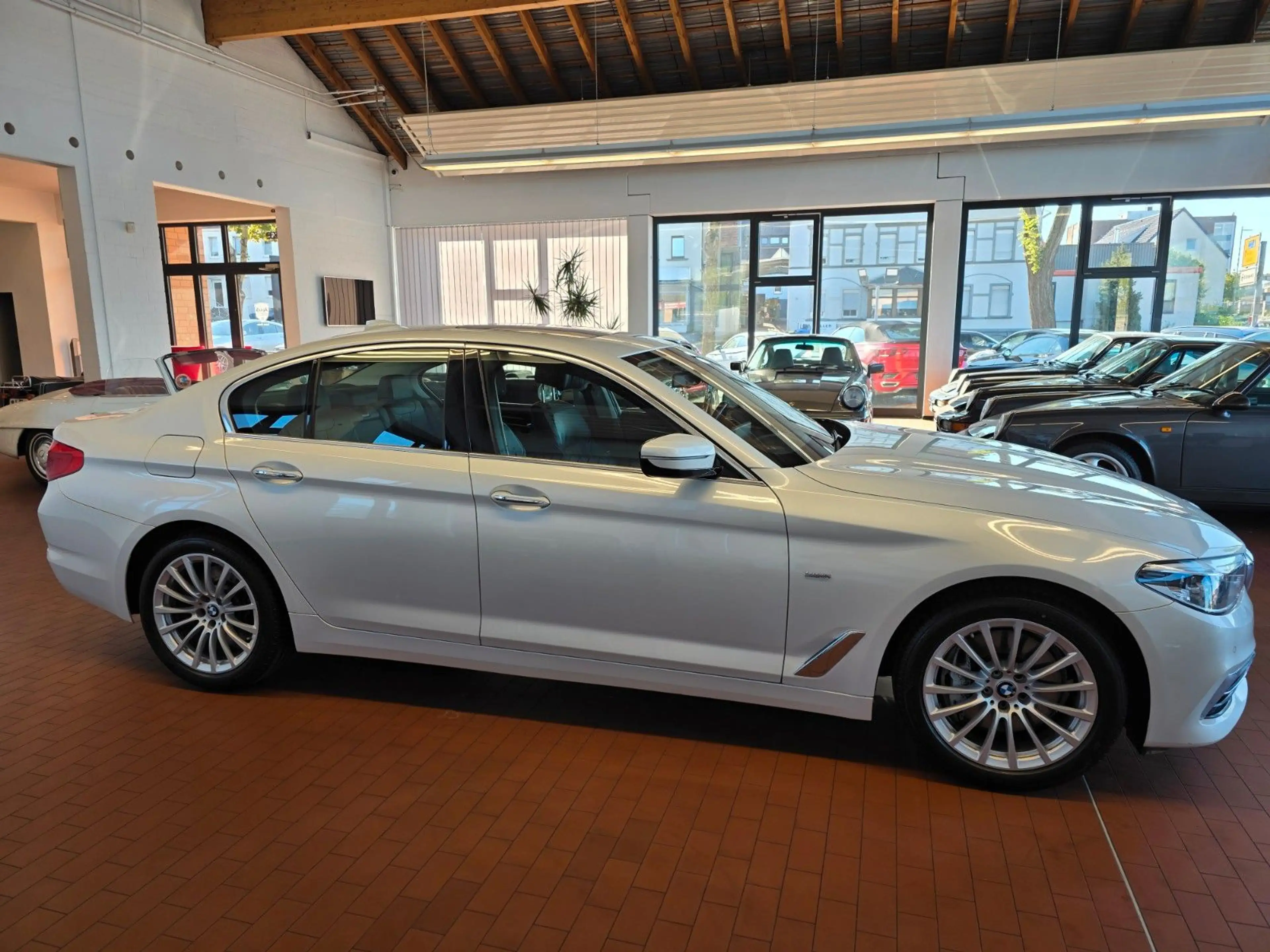 BMW 540 i xDrive Luxury Line+Assistant Plus+LED+ACC — photo 6