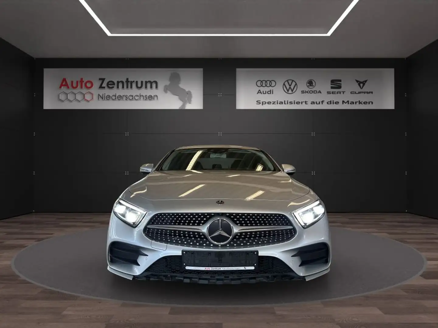 Mercedes-Benz CLS 450 4M AMG Line Burmester StandHz*360°Luftfd*Multibeam Argintiu - 2