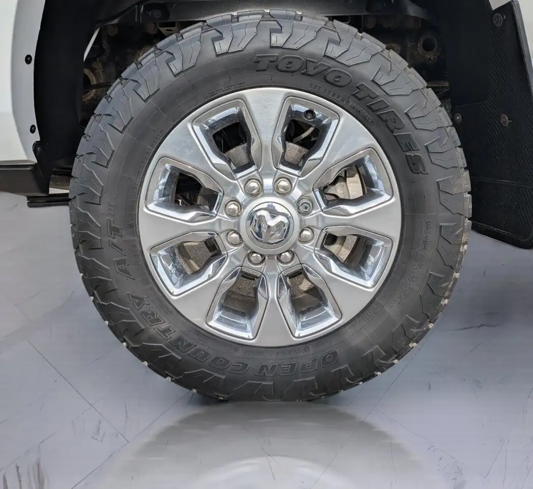 RAM 3500 снимка RAM 3500