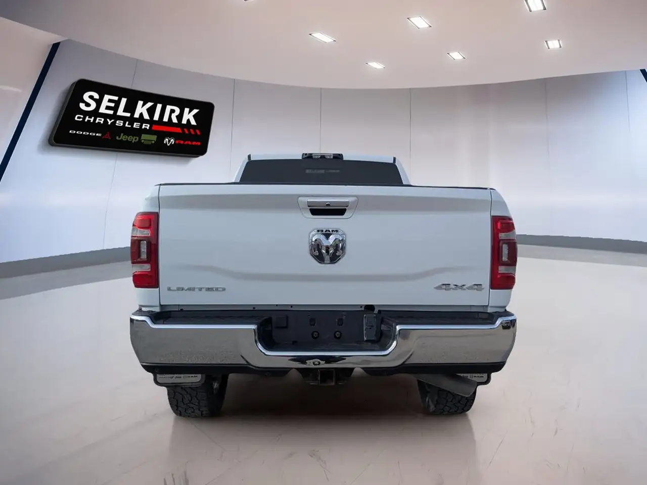 RAM 3500 снимка RAM 3500