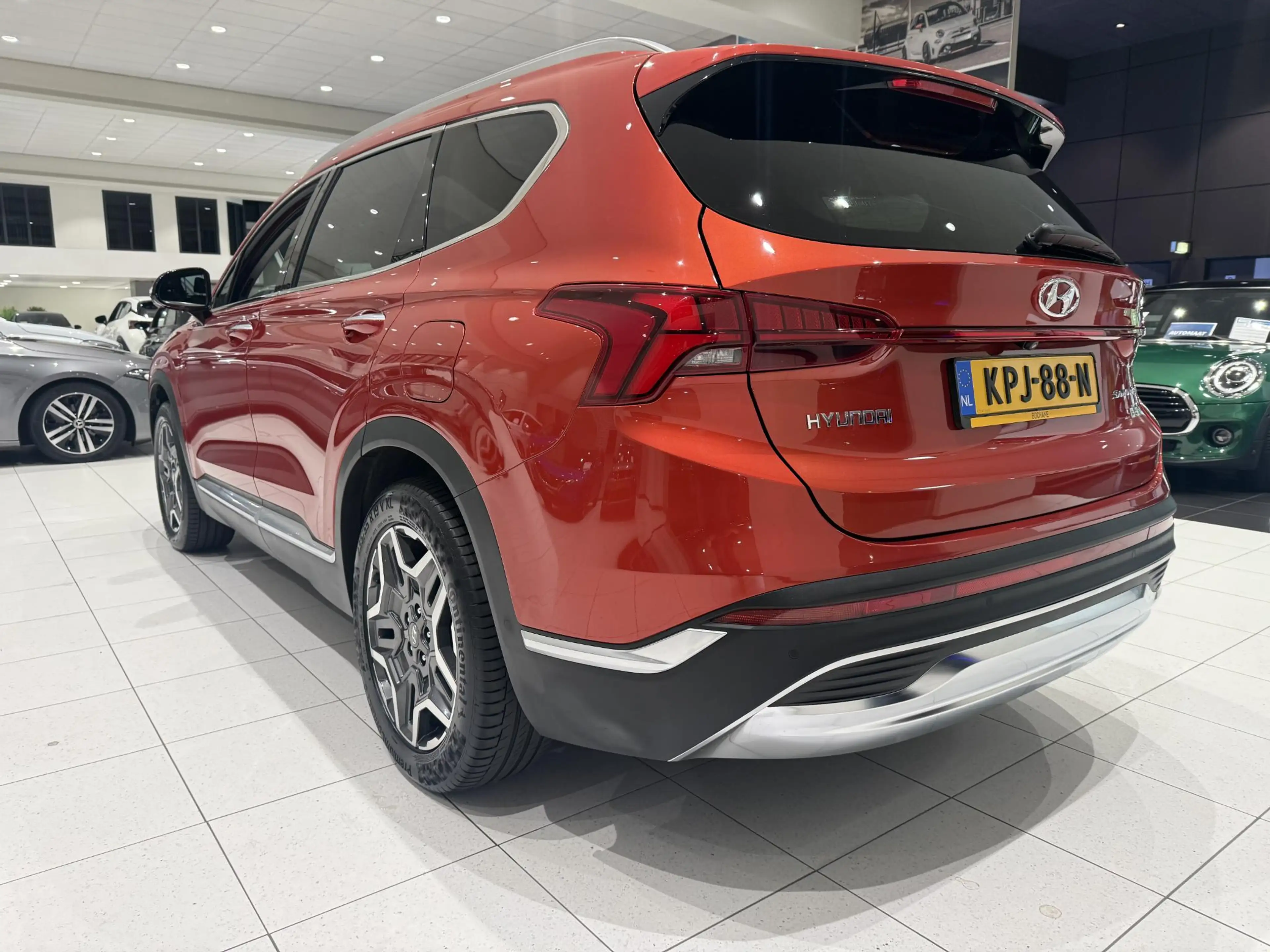 Hyundai SANTA FE 1.6 T-GDI PHEV Premium Sky 7p. | Panoramadak | Led — photo 6