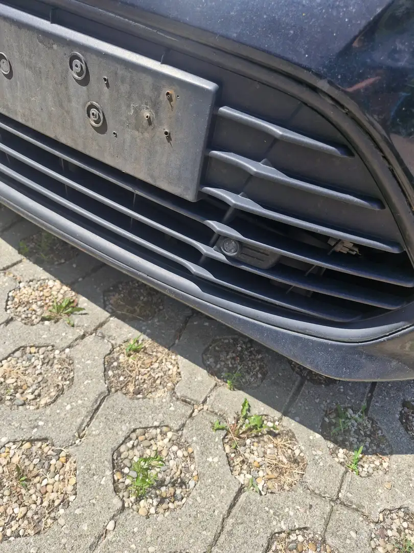 Ford Mondeo Mondeo Traveller Business 2,0 TDCi DPF Aut. Business Schwarz - 2