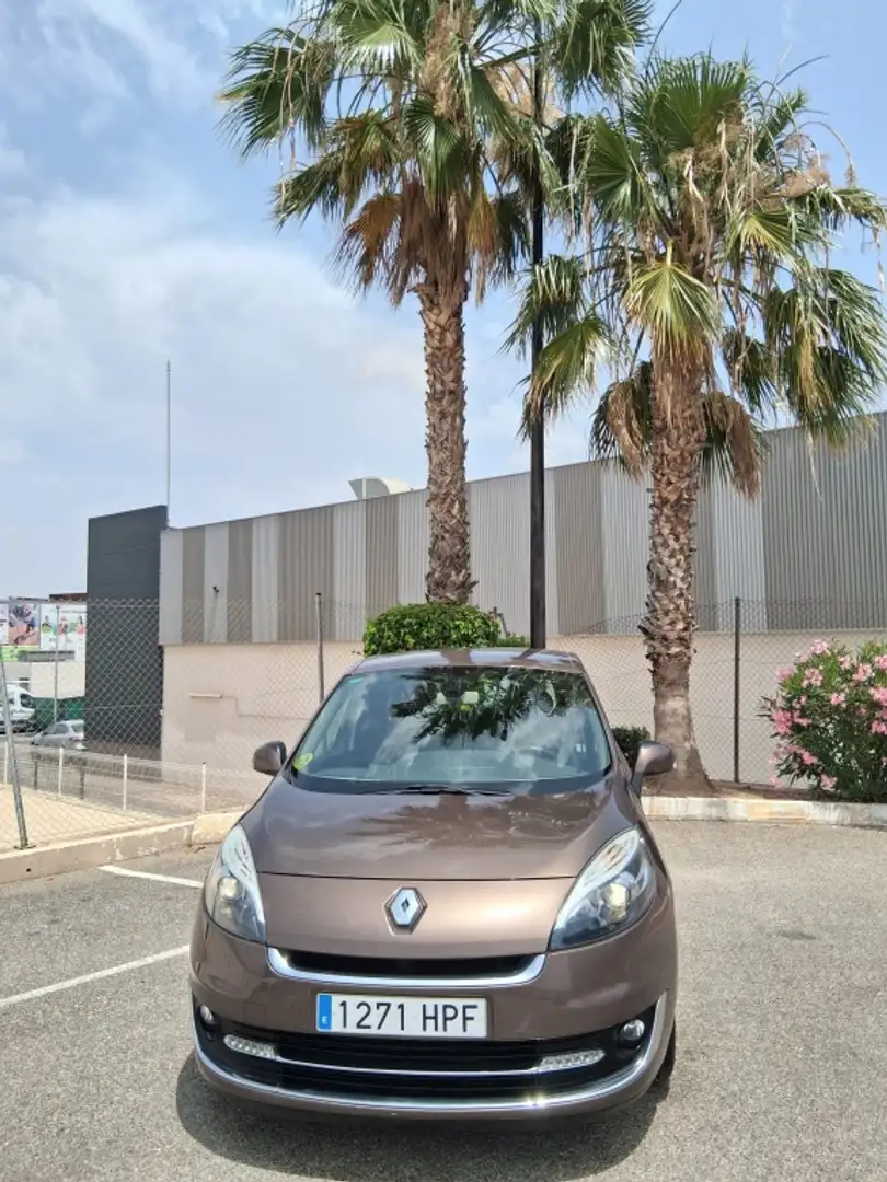 Renault Grand Scenic 1.5dCi Energy Expression 7pl. Marrón - 2