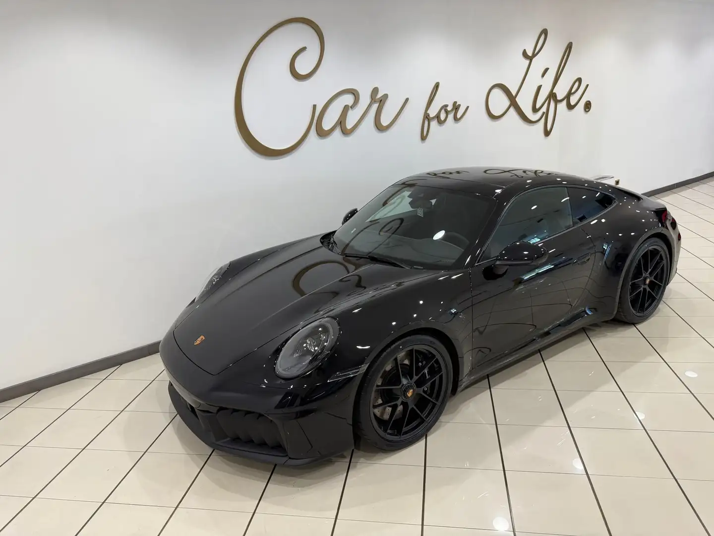 Porsche 992 Carrera 911 Facelift 992.2 4 GTS IVA ESPOSTA Zwart - 1