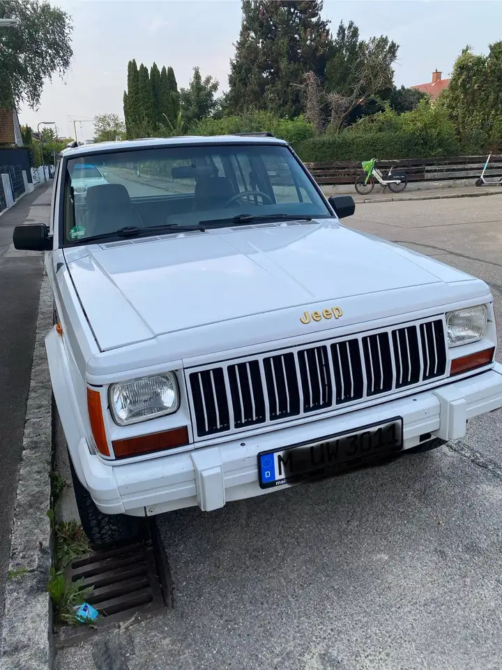 Jeep Cherokee XJ 4.0 Limited, foto 2