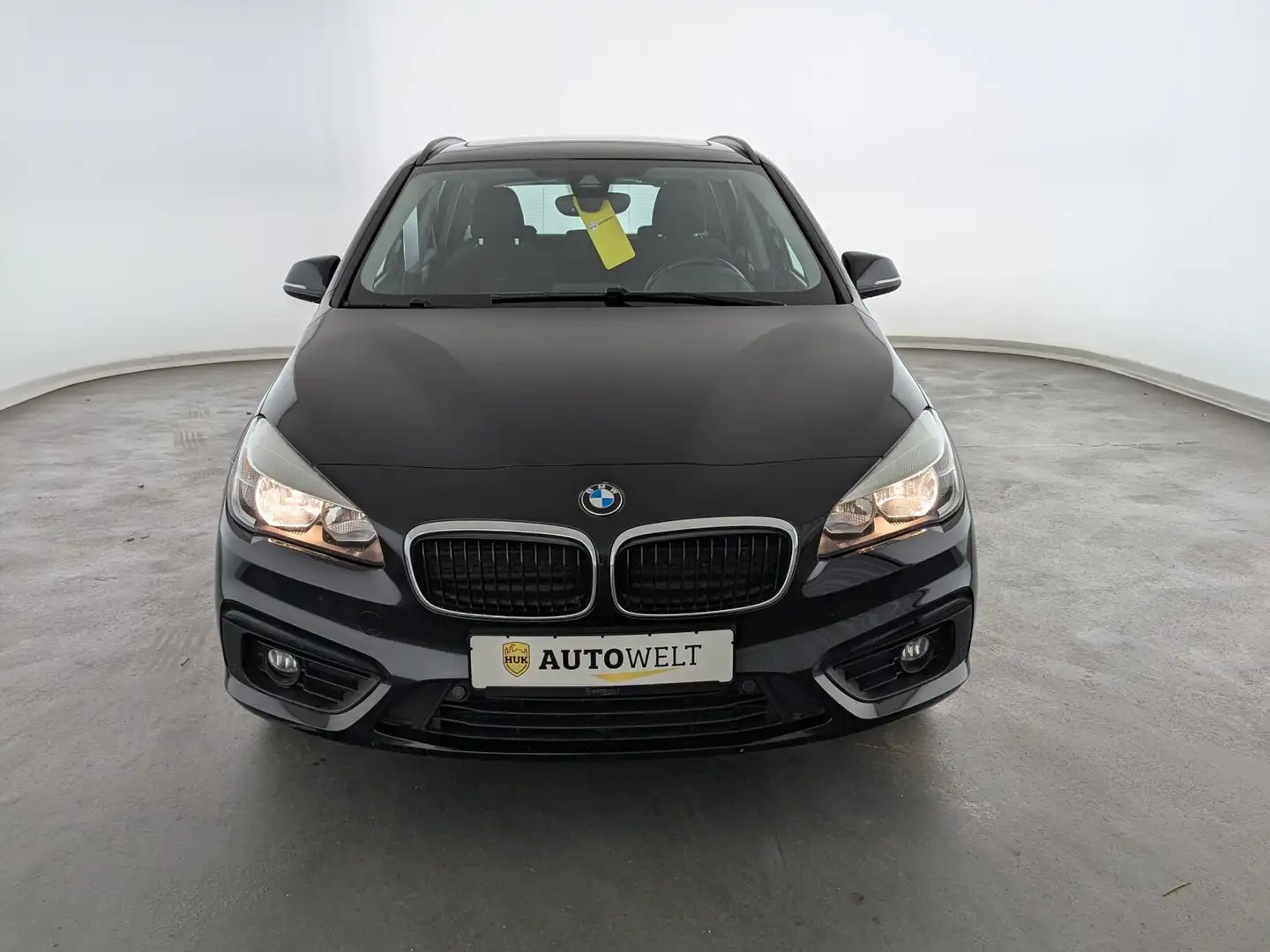 BMW 216 216d AT Advantage PANO+BLUETOOTH+SHZ+PDC+ Autom. Schwarz - 2