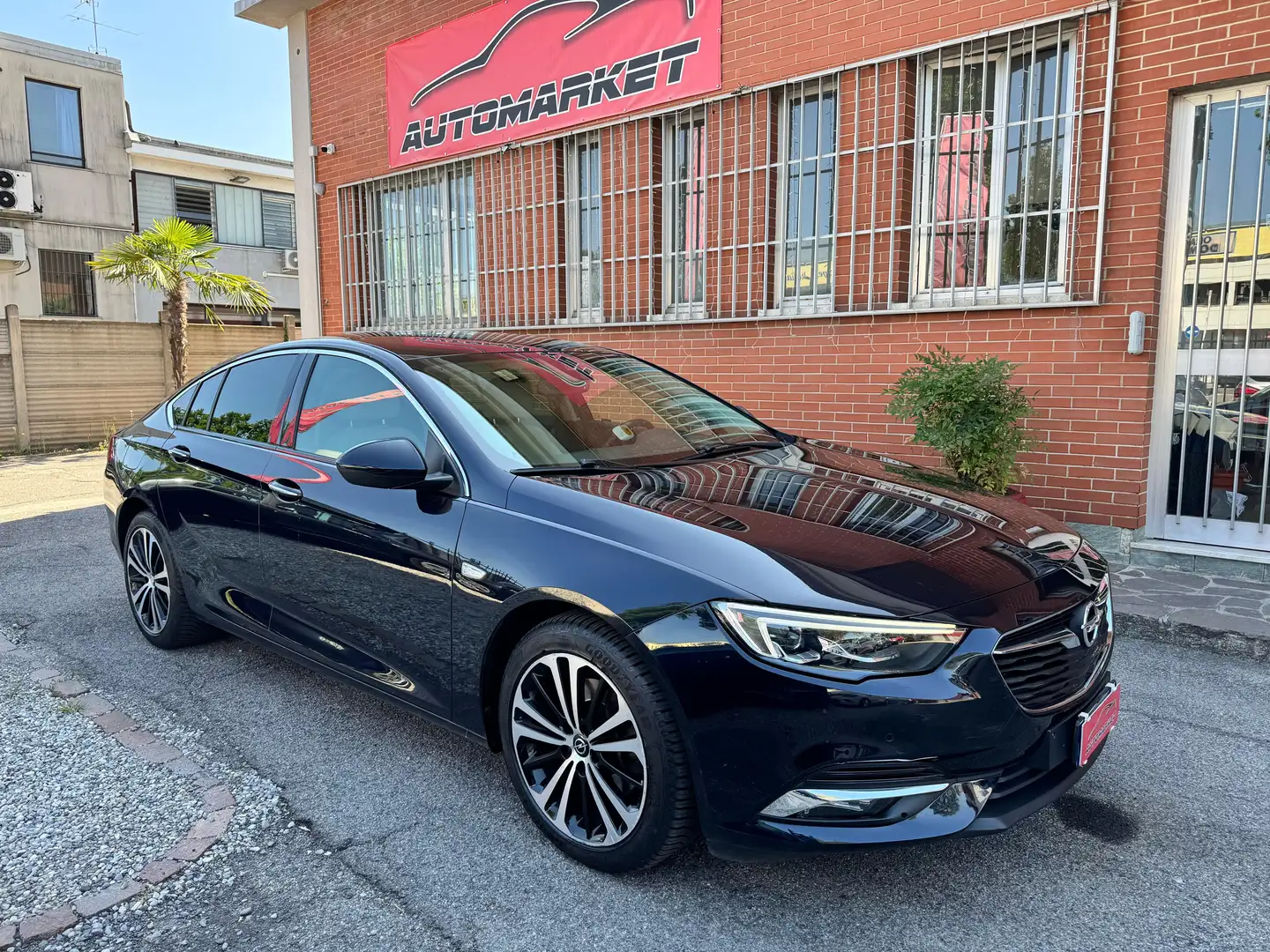 Opel Insignia Grand Sport 2.0 cdti 170cv Innovation Nero - 1