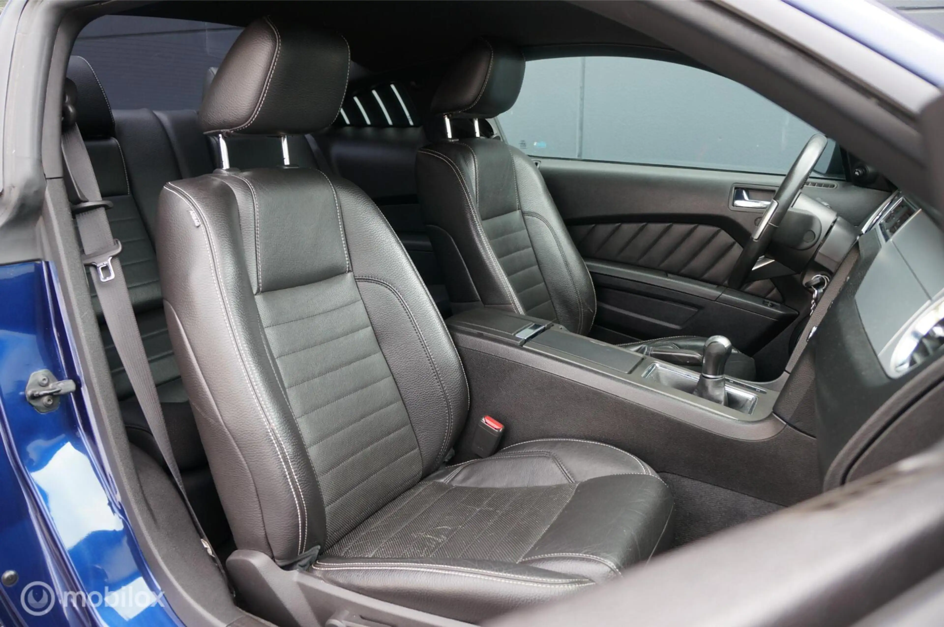 Ford Mustang USA 5.0 V8 GT Premium Manual Coyote Shaker Tof! — photo 10