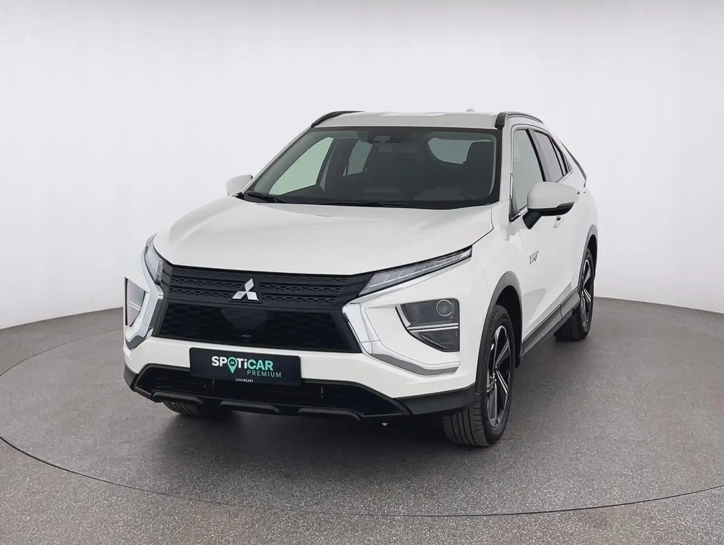 Mitsubishi Eclipse Cross Basis Hybrid4WD 2.4*SHZ*RFK*AT*uvm Alb - 1
