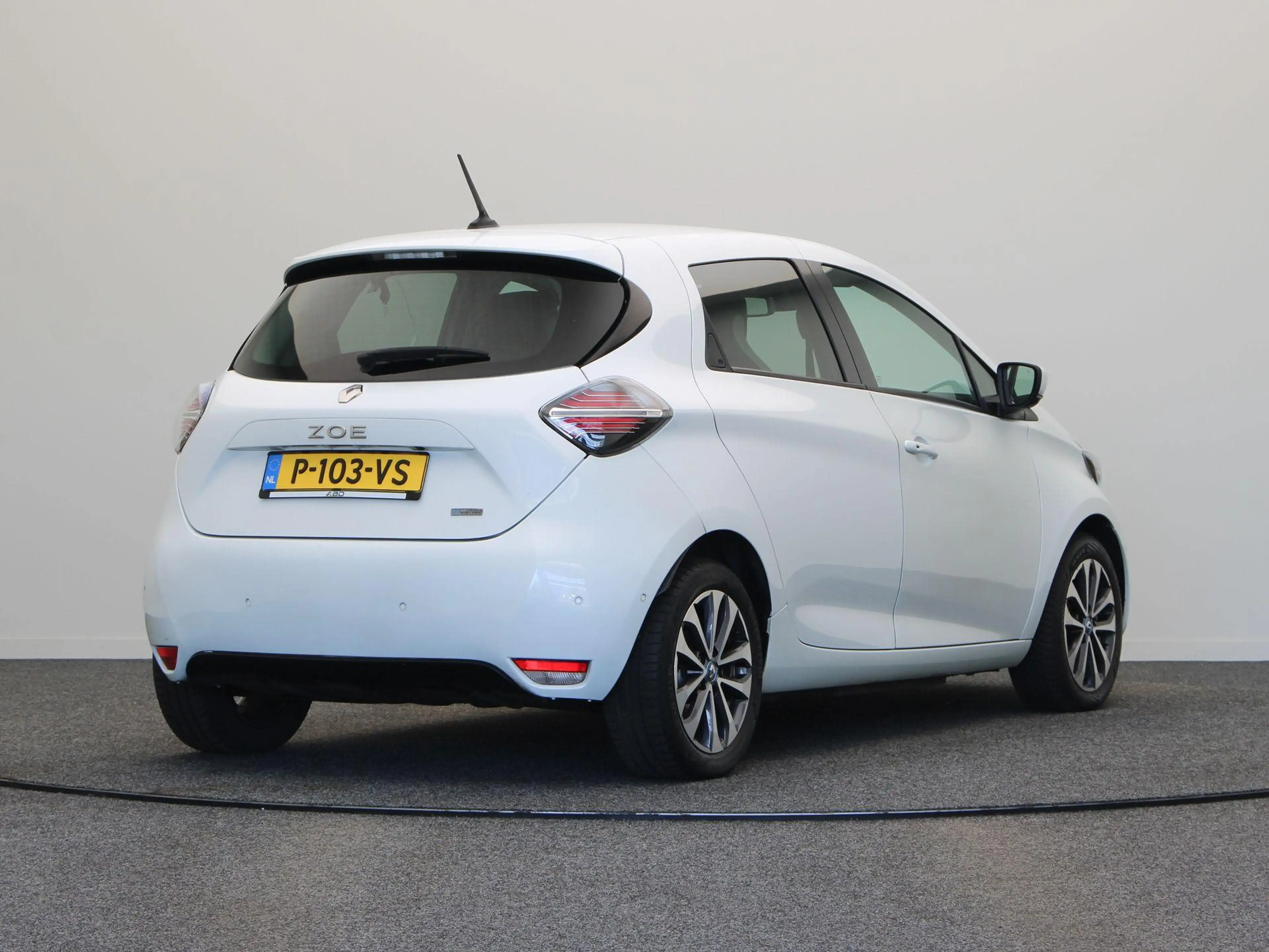 Renault ZOE R135 Intens 52 kWh | Achteruitrijcamera | Navigati — photo 12