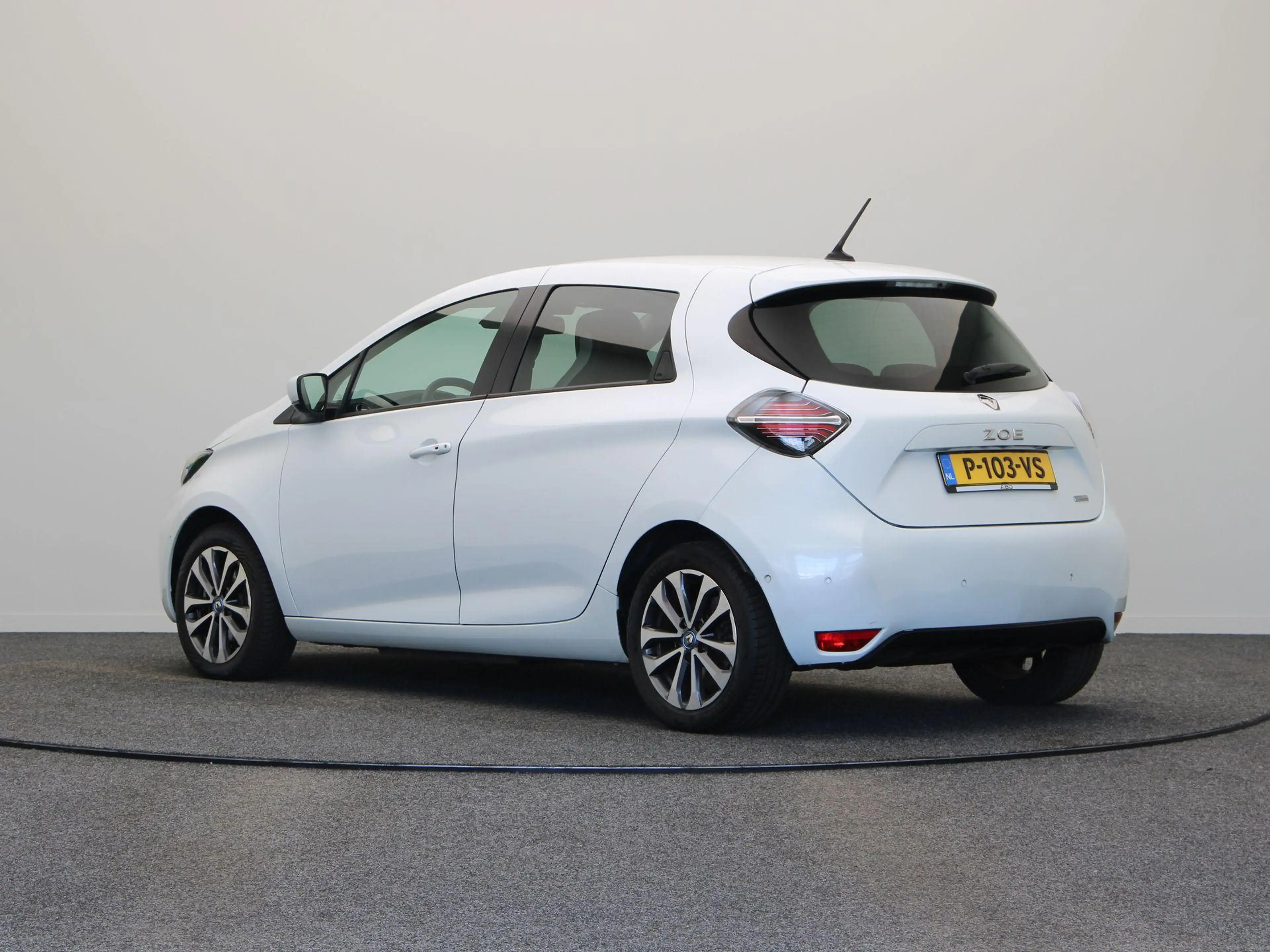 Renault ZOE R135 Intens 52 kWh | Achteruitrijcamera | Navigati — photo 2