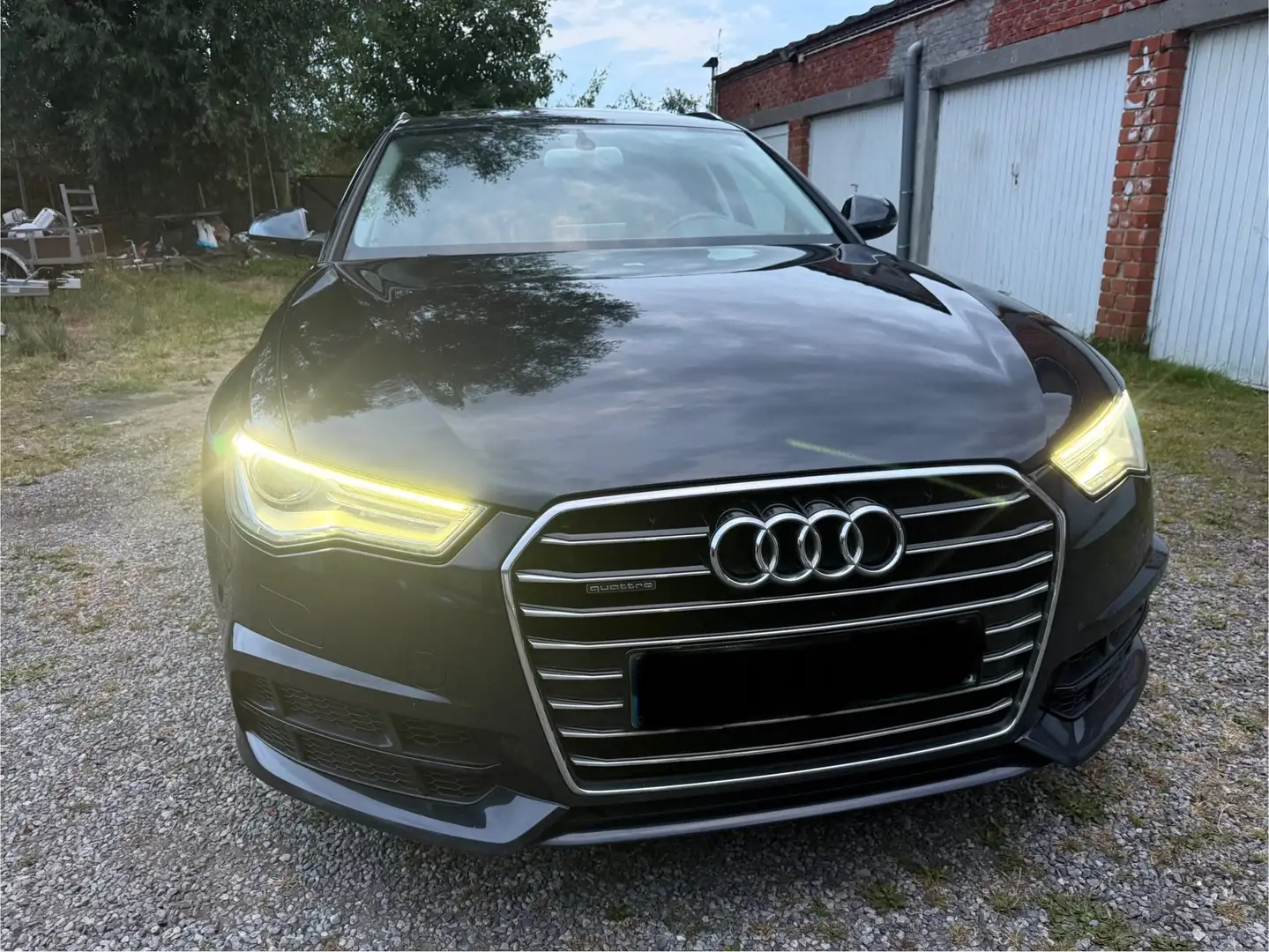 Audi A6 Avant 3.0 TDI quattro S tronic - 1