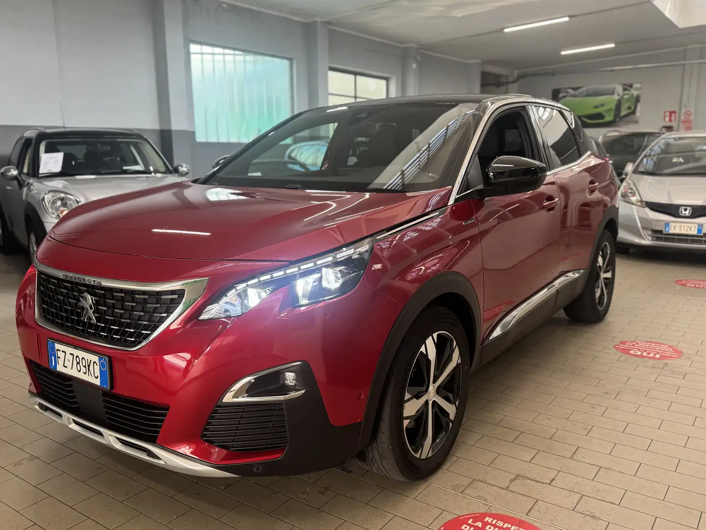 Peugeot 3008 1.2 puretech t GT Line s&s 130cv eat8 Rouge - 2