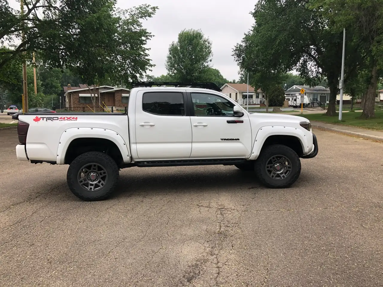 Toyota Tacoma снимка Toyota Tacoma