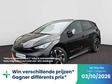 eBoost Business (231pk) 59 kwh  /// Achteruitrijcamera /// Zetelverwarming Vooraan /// Automatisch i
