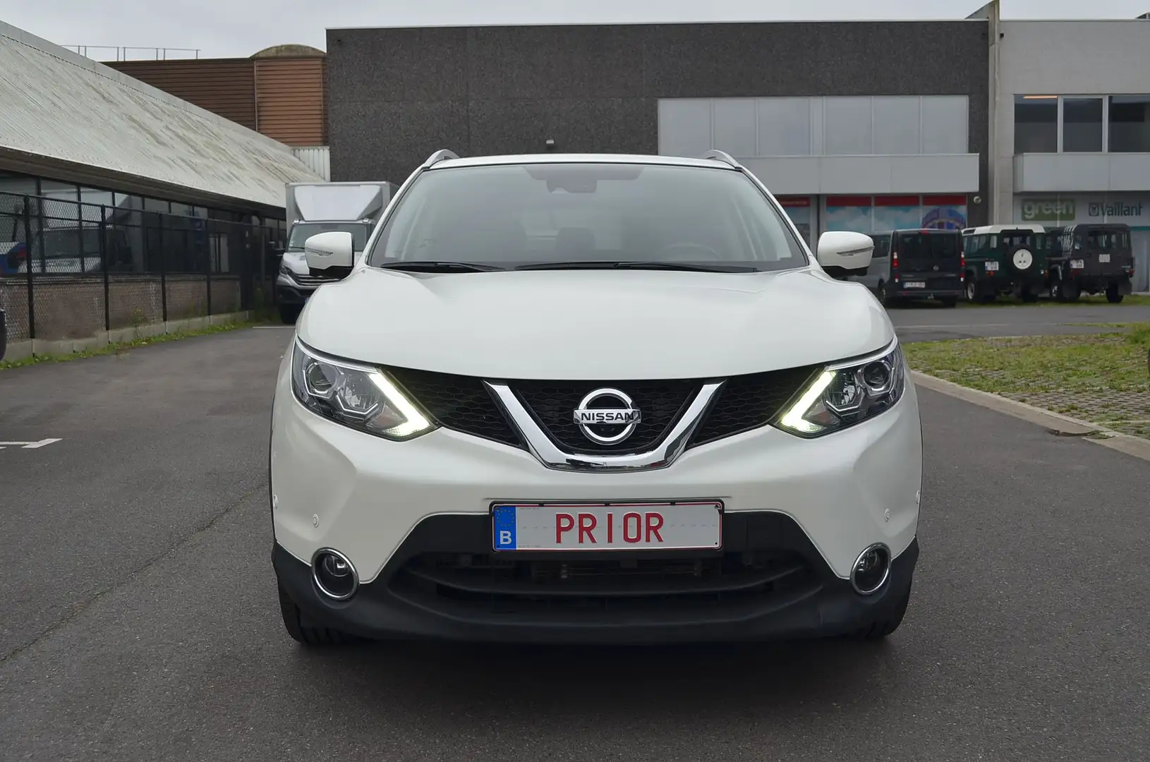 Nissan Qashqai 1.2 DIG-T Xtronic TEKNA / HANDICAP AANGEPAST Blanc - 2