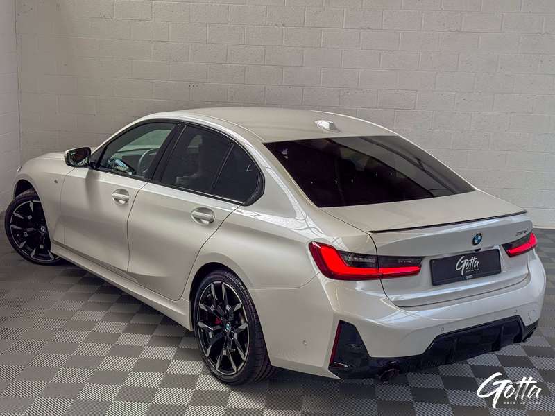 Photo du véhicule BMW 318
