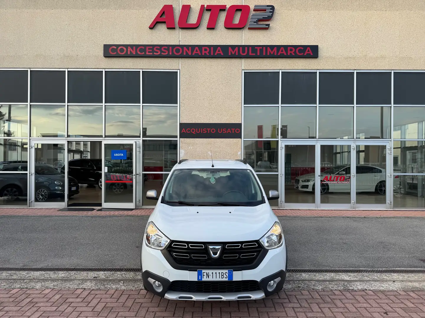 Dacia Lodgy Stepway 1.6 Benzina & GPL. 7 Posti Bianco - 1