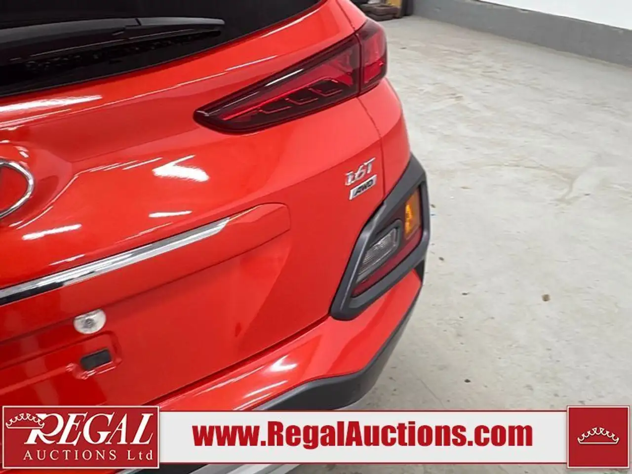 Hyundai KONA снимка Hyundai KONA