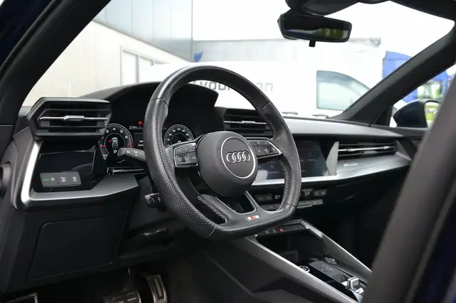 Audi A3 view 7