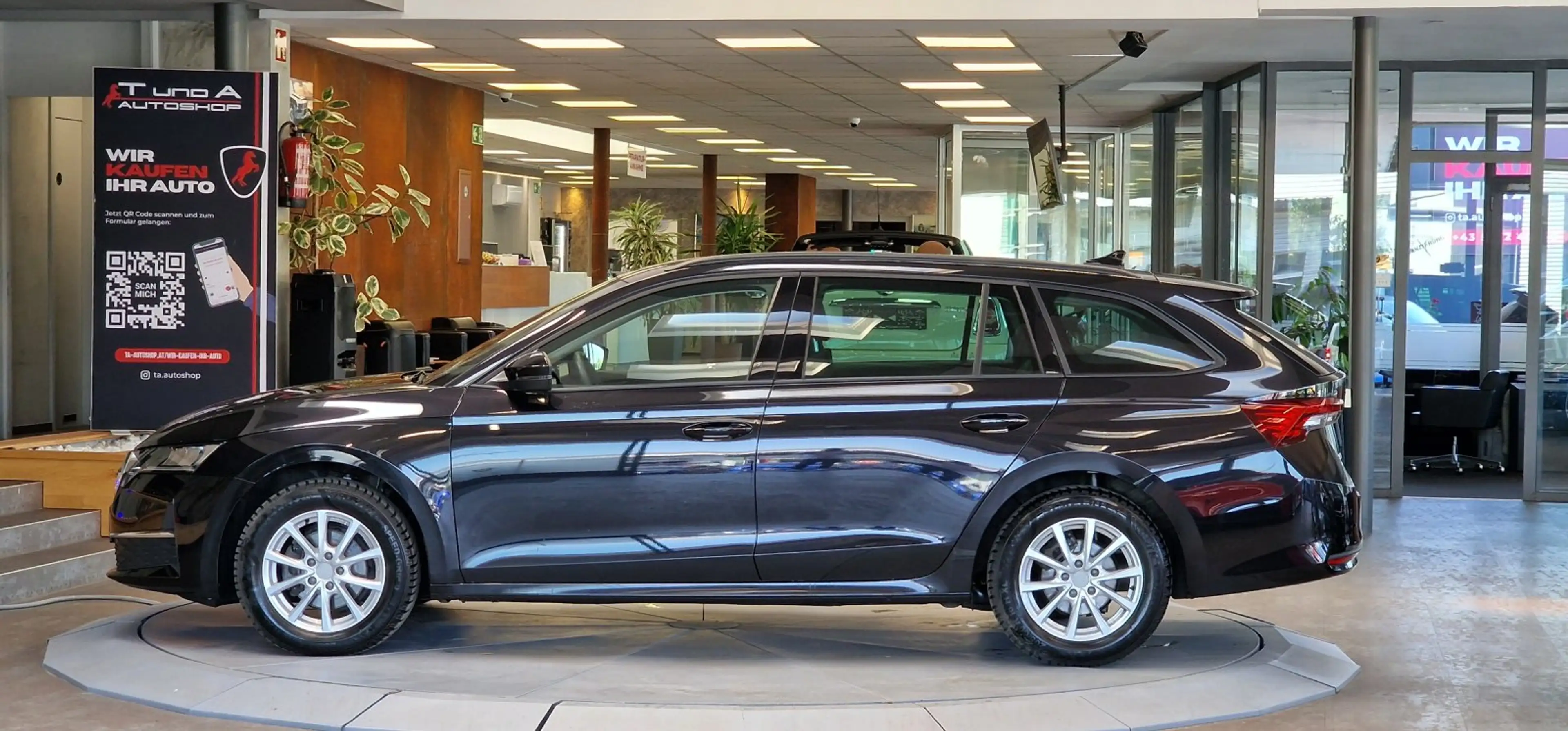Skoda Octavia Combi 2.0 TDI Selection 1-Hand DSG *Garantie*Ambie — photo 4