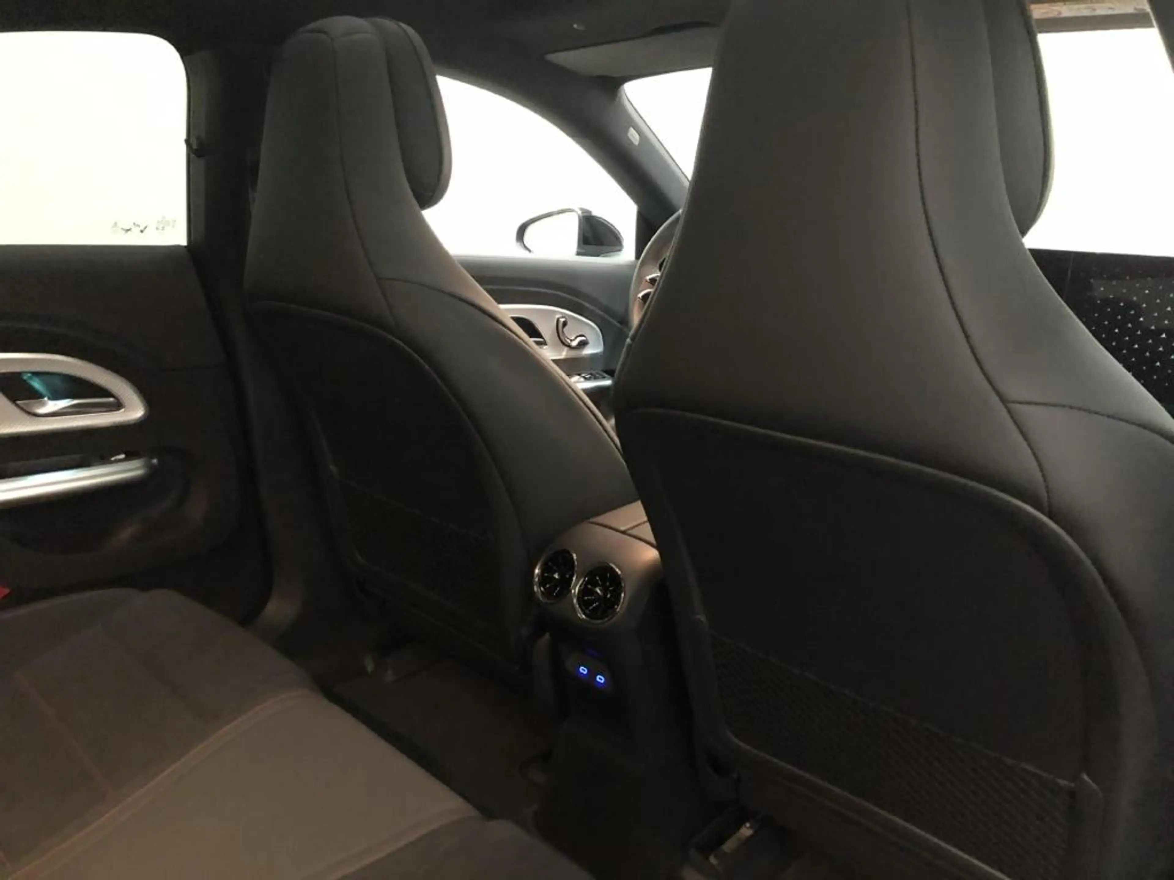 Mercedes-Benz CLA 250 + EQ +AMG+19Z+Night+MB.DRIVE+360° — photo 13