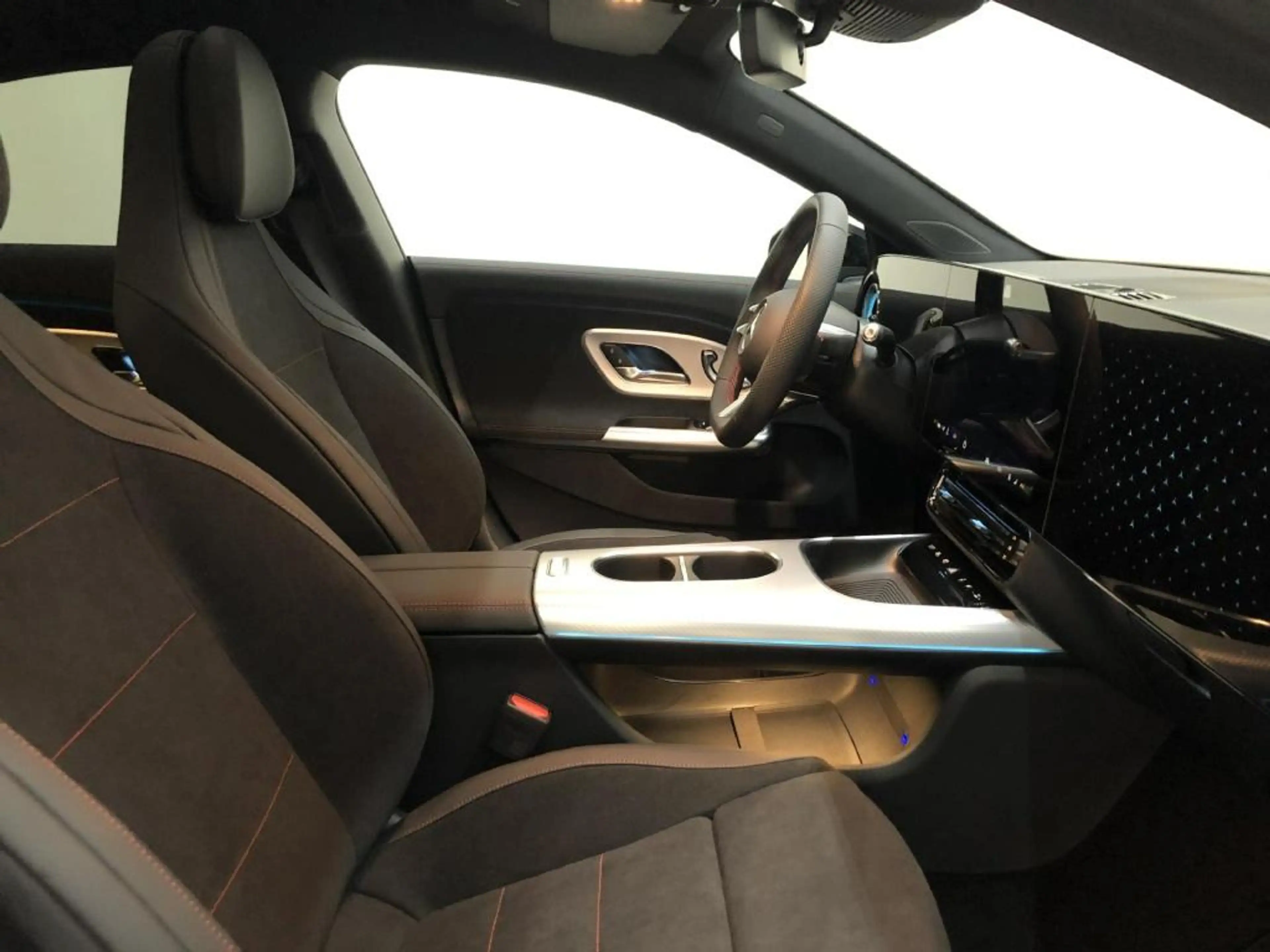 Mercedes-Benz CLA 250 + EQ +AMG+19Z+Night+MB.DRIVE+360° — photo 5