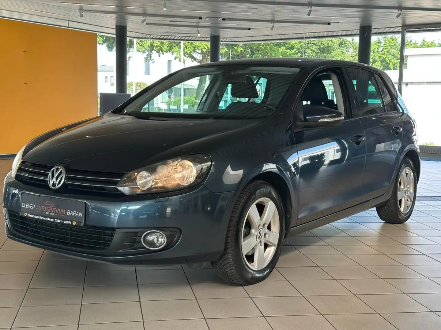 Volkswagen Golf 6 1.6 TDI *SCHECKHEFT*HU/AU NEU*1. HAND* Blau - 1