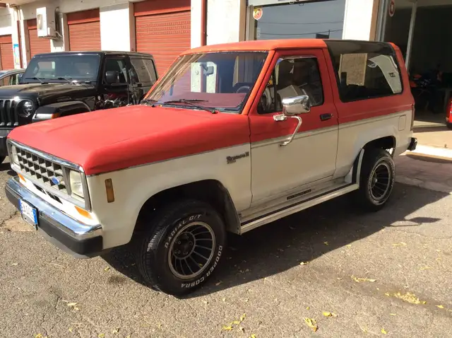 Ford Bronco